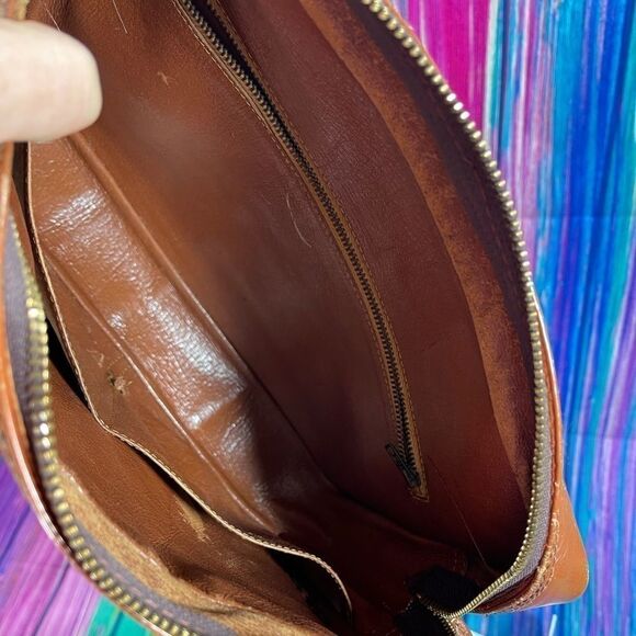 🔷️Louis Vuitton Vintage Boho Bag with Fringe - Picture 9 of 9